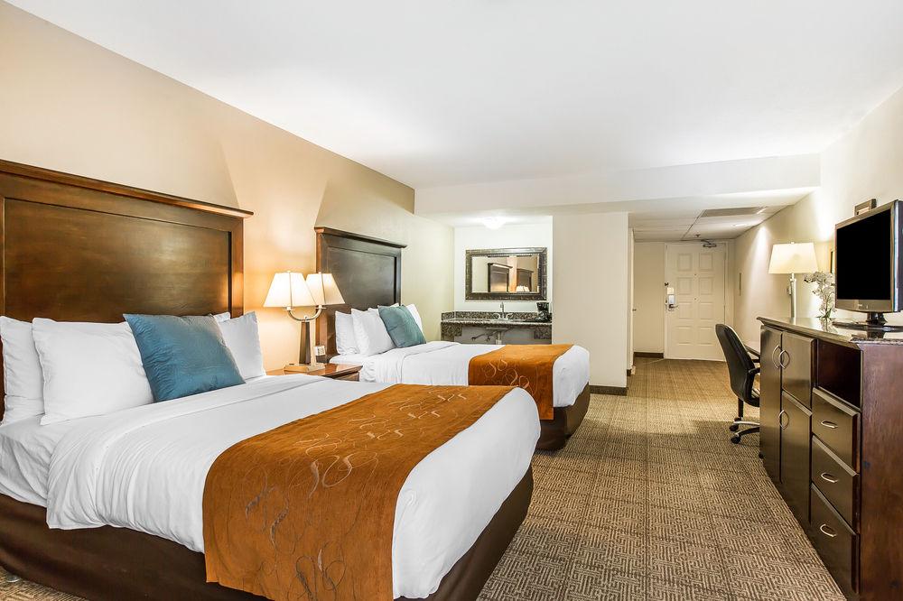 Homewood Suites By Hilton San Diego Central Екстериор снимка