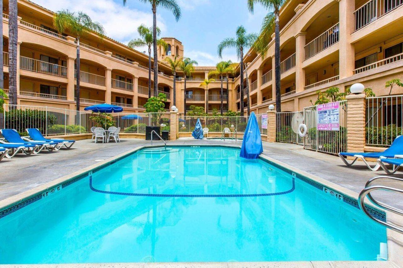 Homewood Suites By Hilton San Diego Central Екстериор снимка