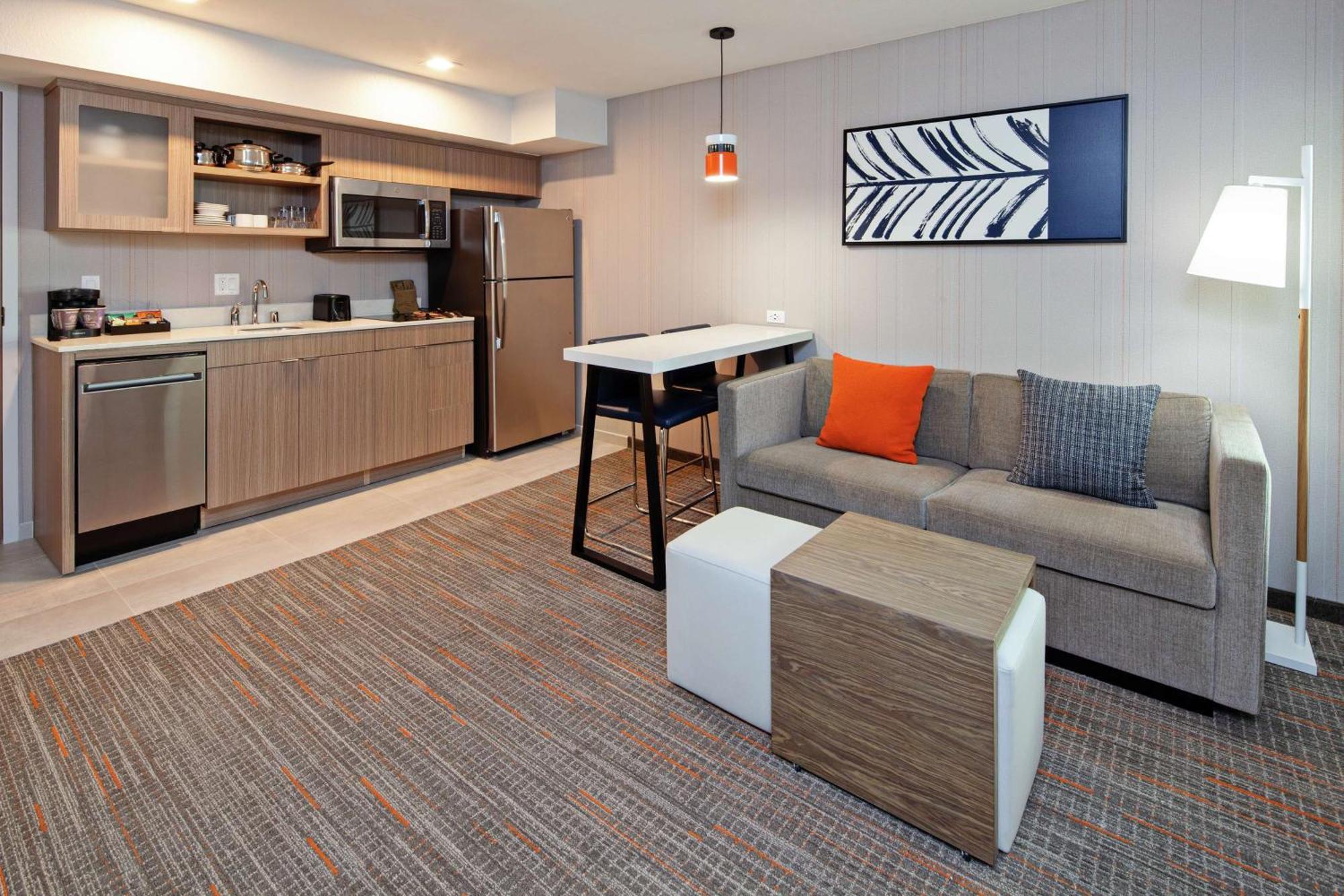Homewood Suites By Hilton San Diego Central Екстериор снимка