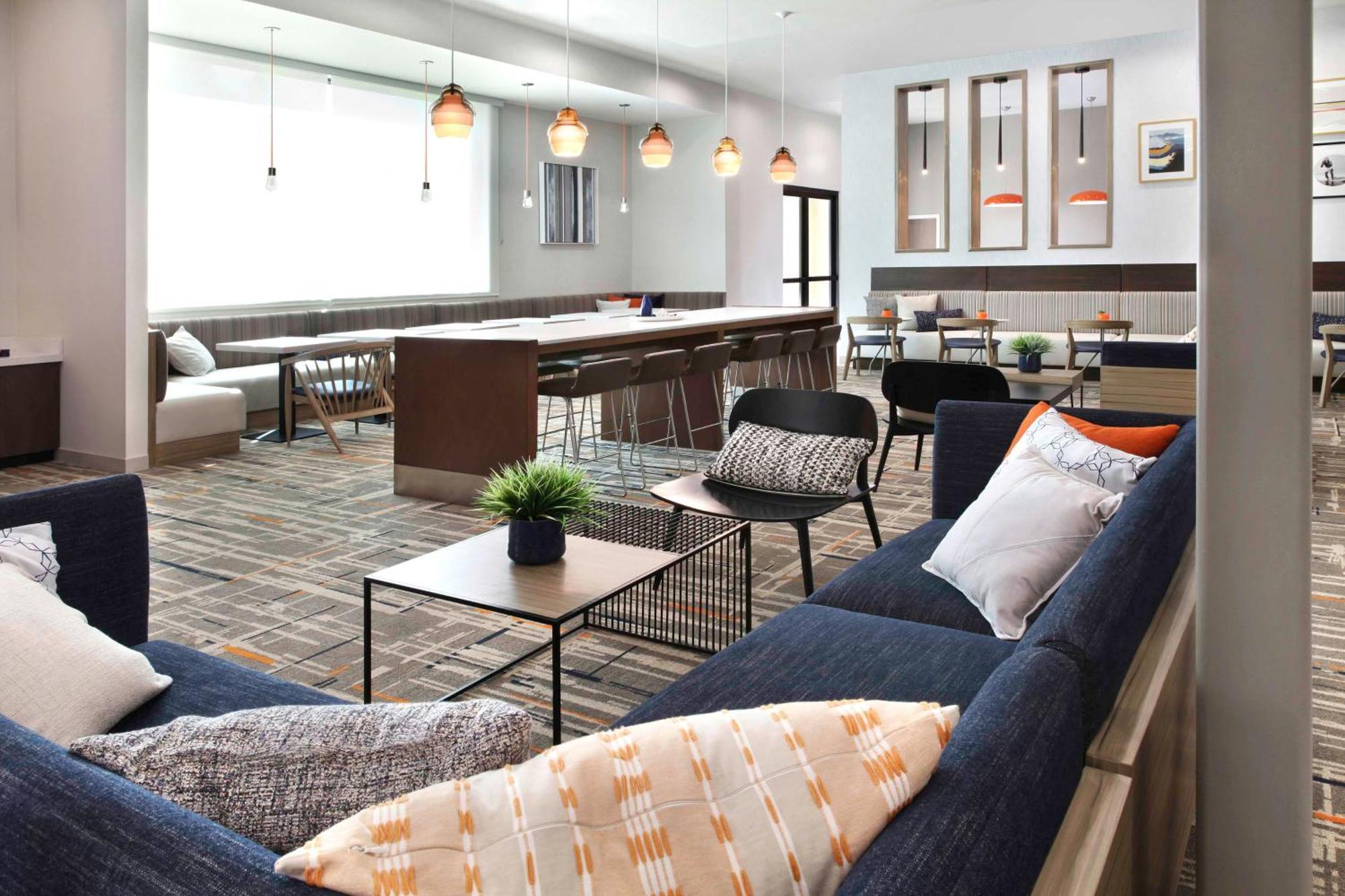 Homewood Suites By Hilton San Diego Central Екстериор снимка
