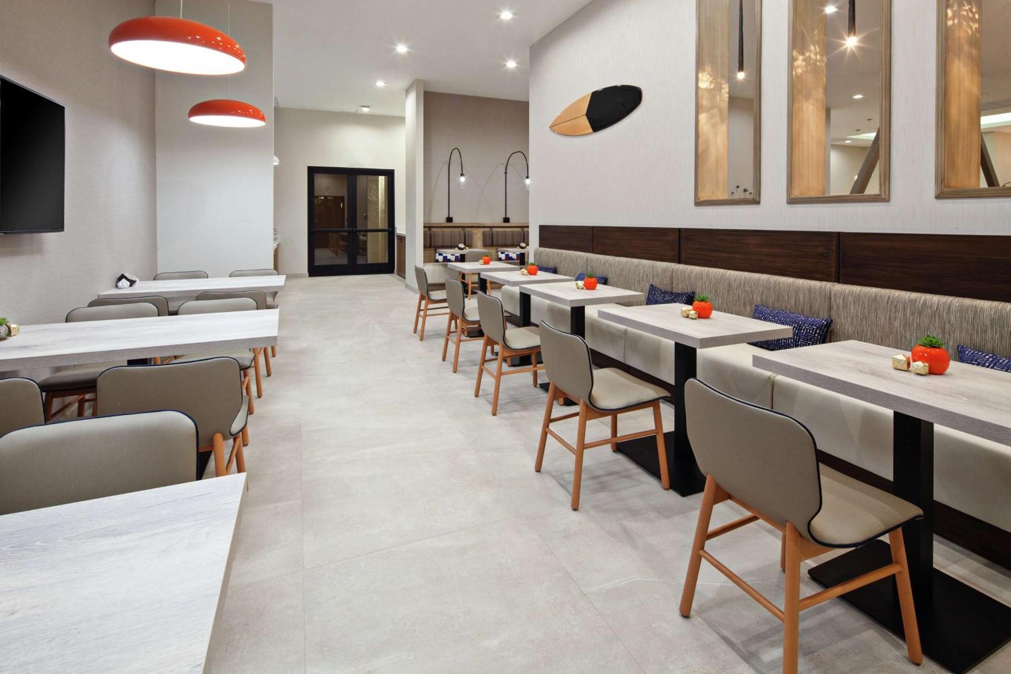 Homewood Suites By Hilton San Diego Central Екстериор снимка