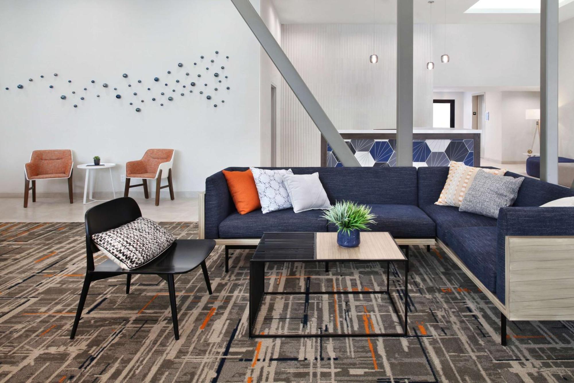 Homewood Suites By Hilton San Diego Central Екстериор снимка