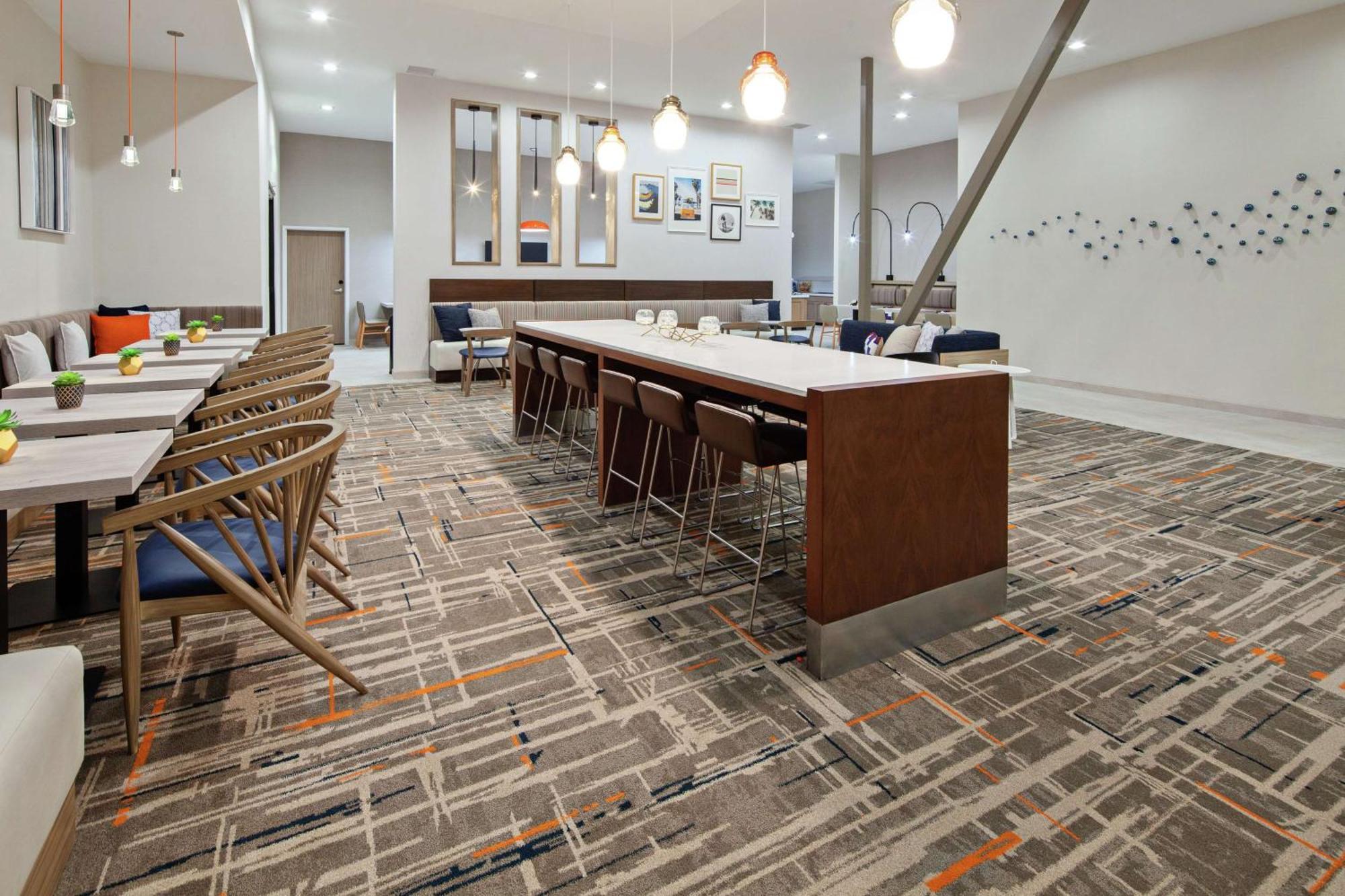 Homewood Suites By Hilton San Diego Central Екстериор снимка