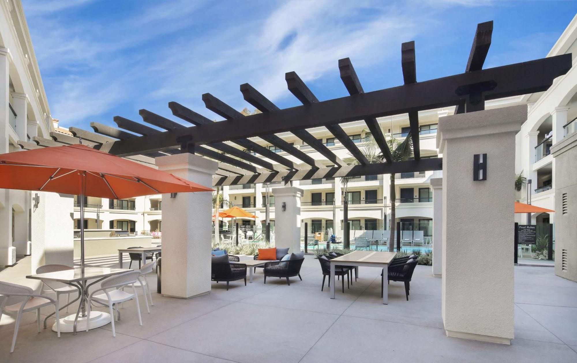 Homewood Suites By Hilton San Diego Central Екстериор снимка