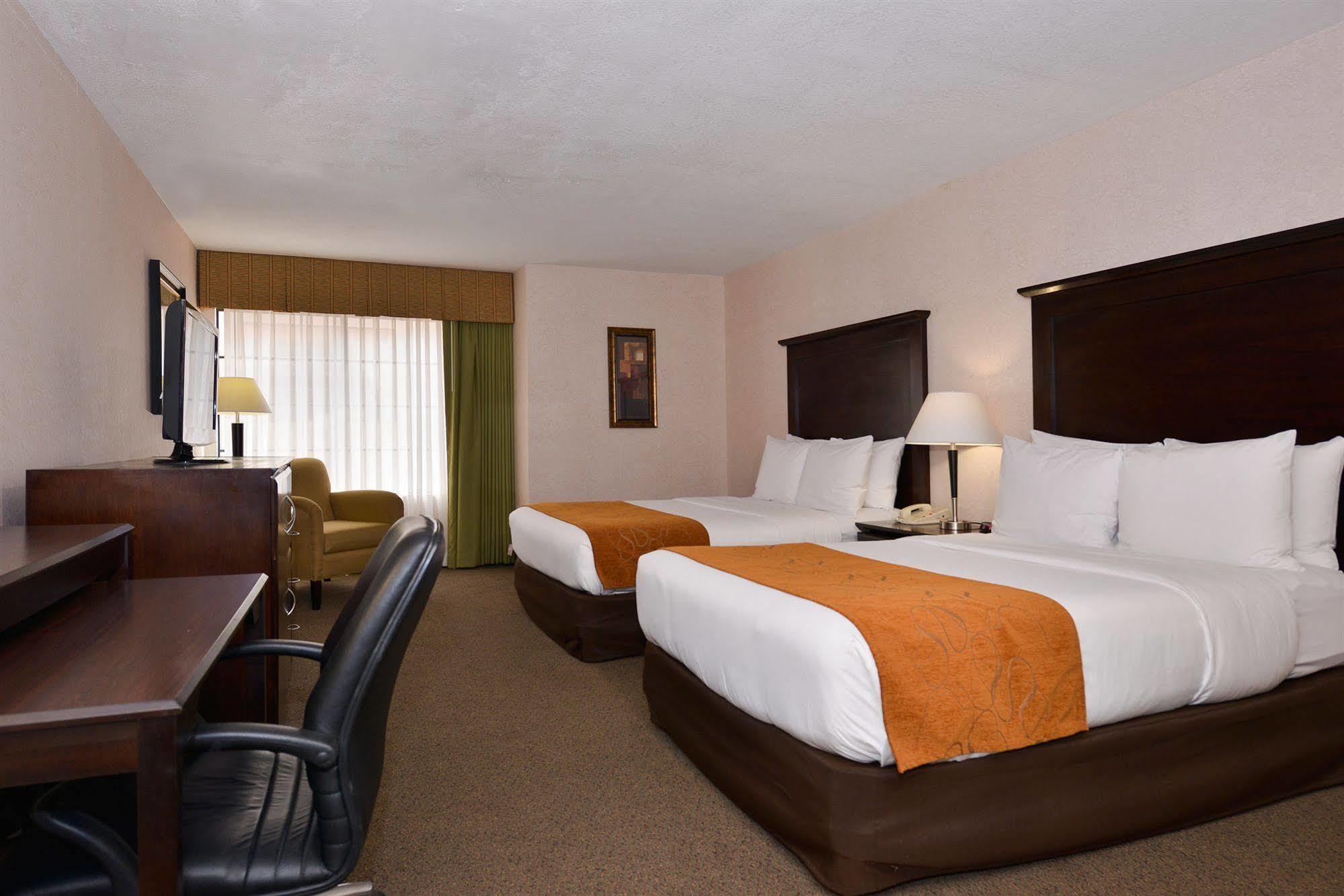 Homewood Suites By Hilton San Diego Central Екстериор снимка