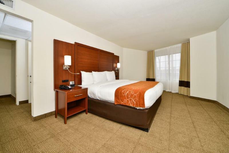 Homewood Suites By Hilton San Diego Central Екстериор снимка